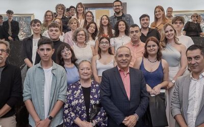 El Cabildo fomenta la creatividad y la lectura con los premios de la Escuela Insular Joven